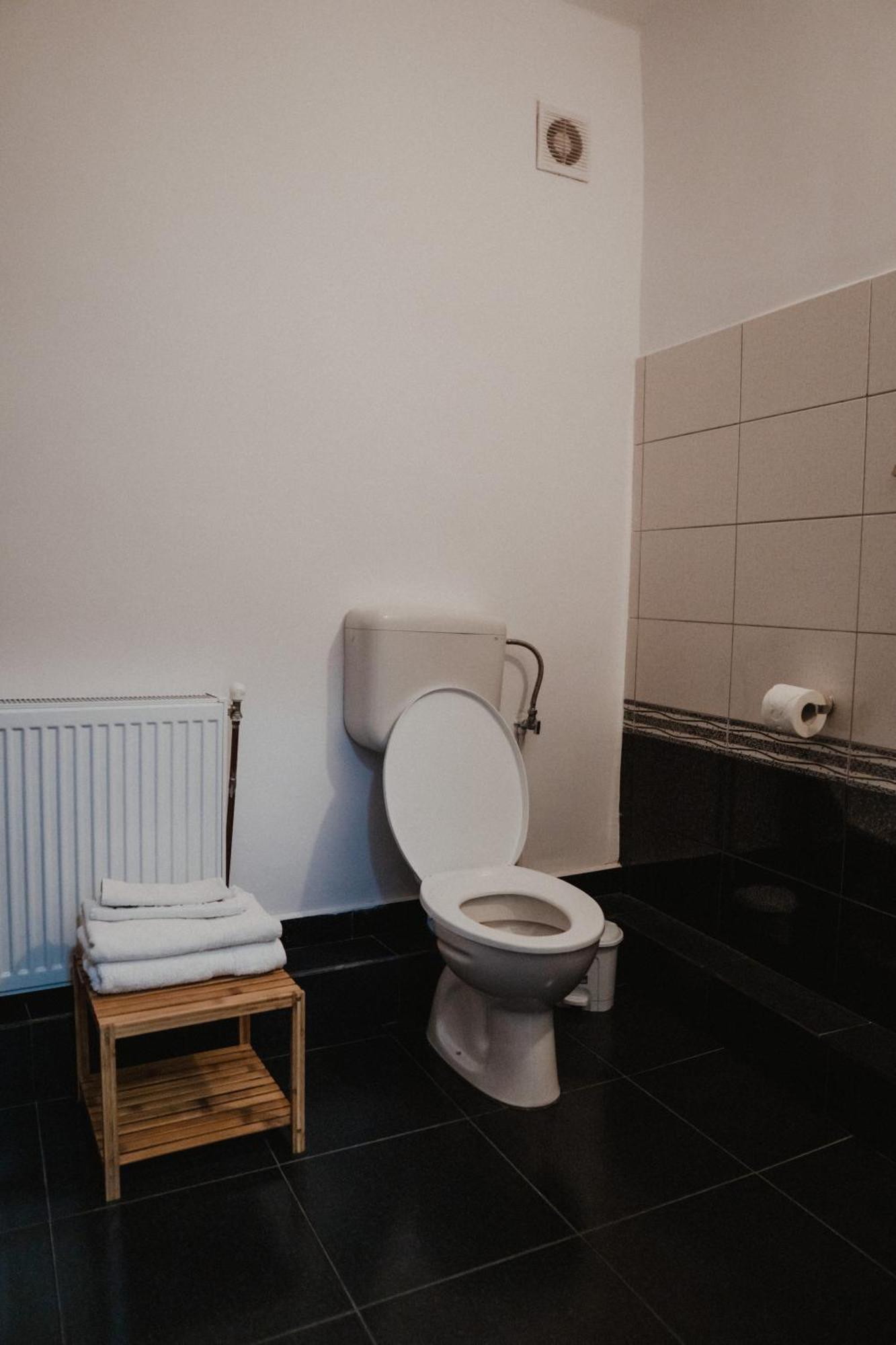 Paulaapartment&Rooms Oradea Eksteriør bilde